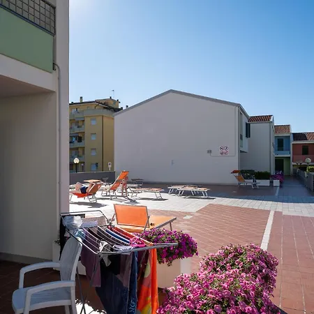 Apartamento Villaggio Luna 2 *